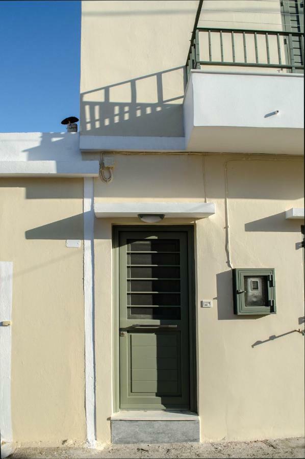 City Apartment Ermoupoli Dış mekan fotoğraf